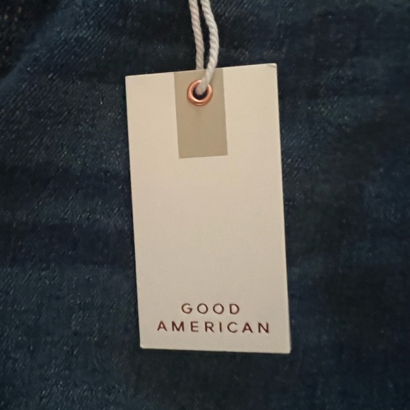 Good American cropped flare jeans. Size 4 - Picture 5 of 6